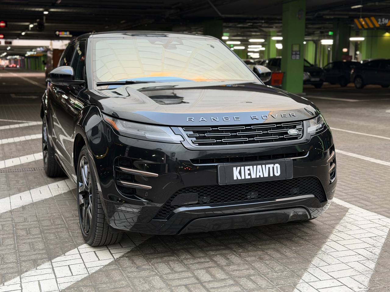 Купити Land Rover Range Rover Evoque Київ