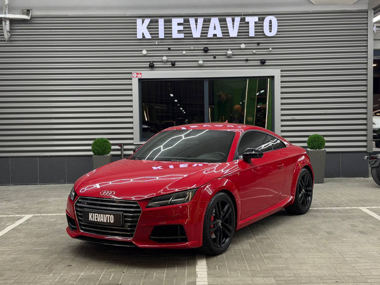 Купити Audi TT S Київ