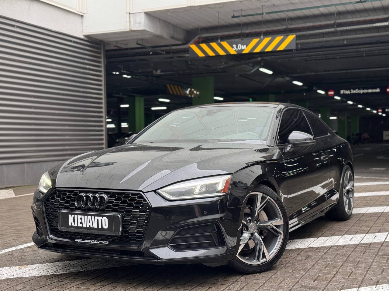 Купити Audi A5 Київ