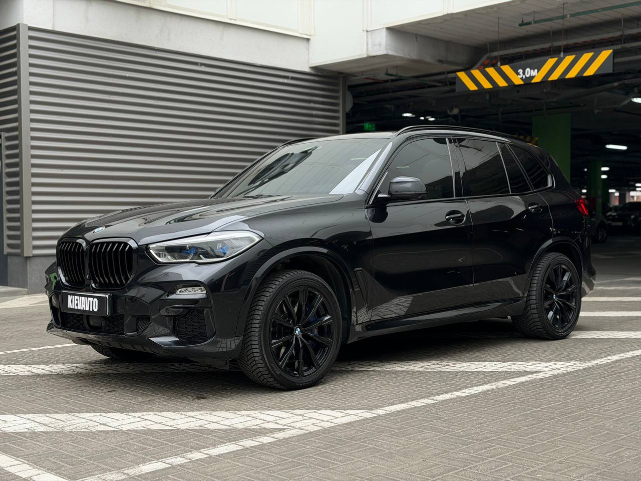 Купити BMW X5 30d Київ