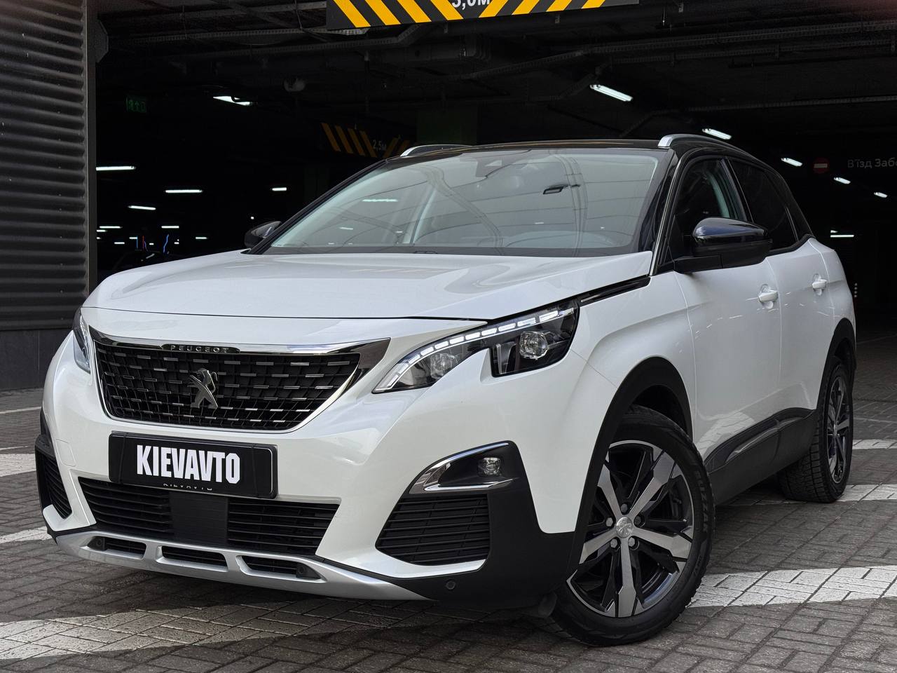 Купити Peugeot 3008 Київ