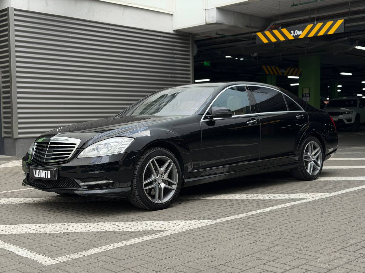 Купити Mercedes-Benz S500 Long Київ