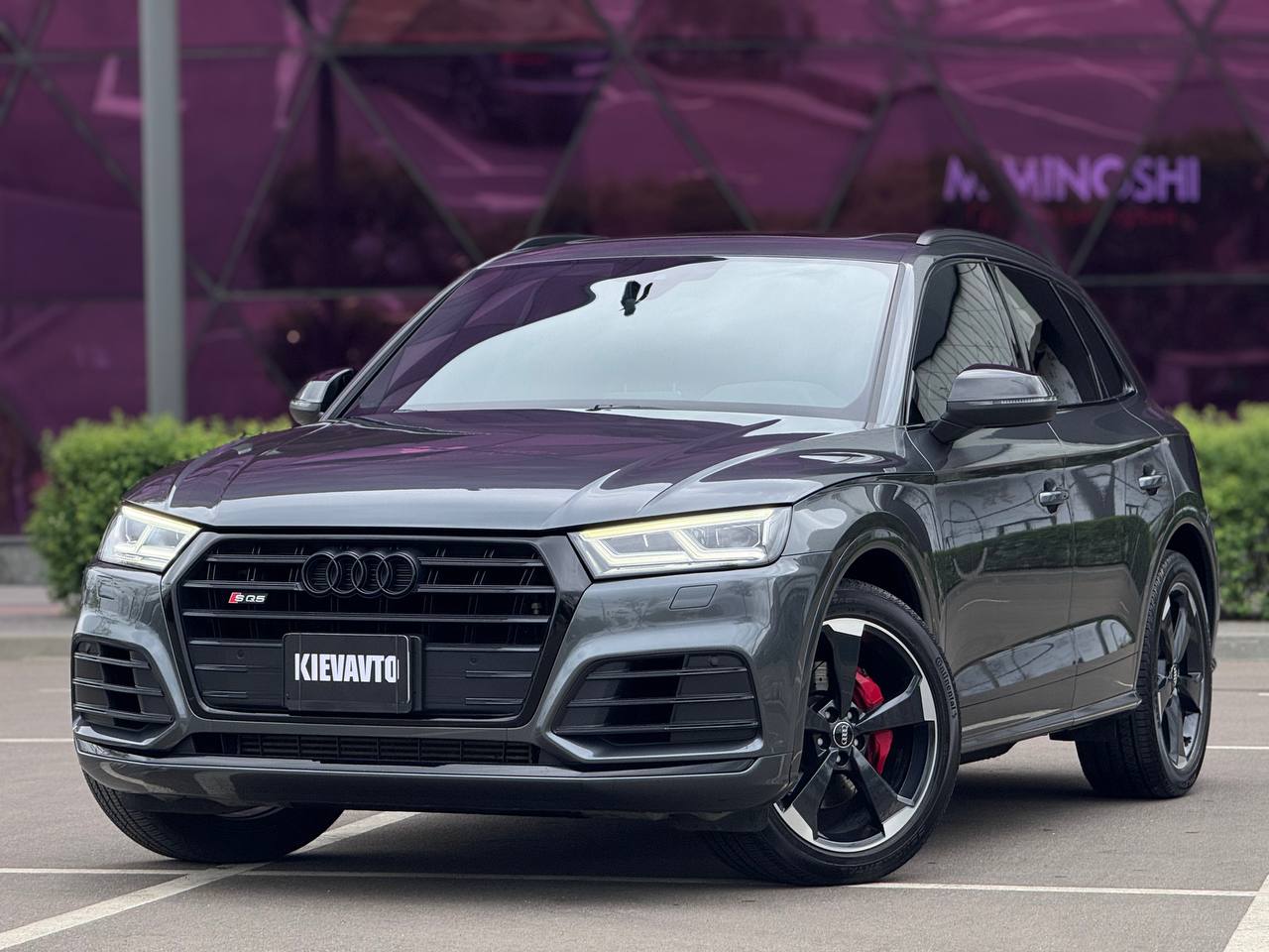 Купити Audi SQ5 Premium Plus Київ
