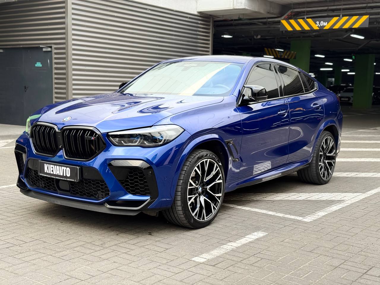 Купити BMW x6m Київ