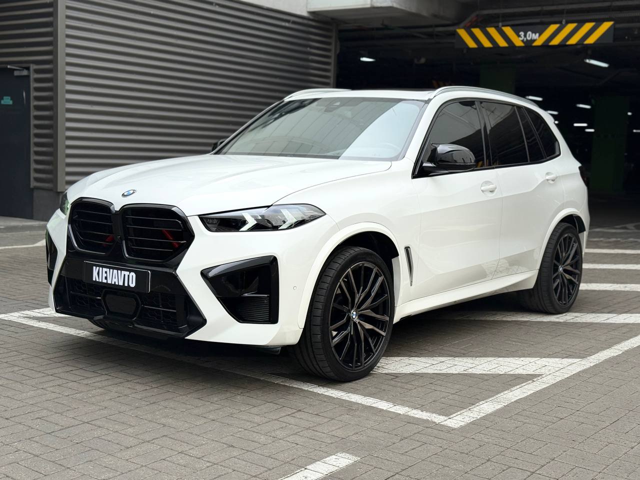 Купити BMW X5 Київ