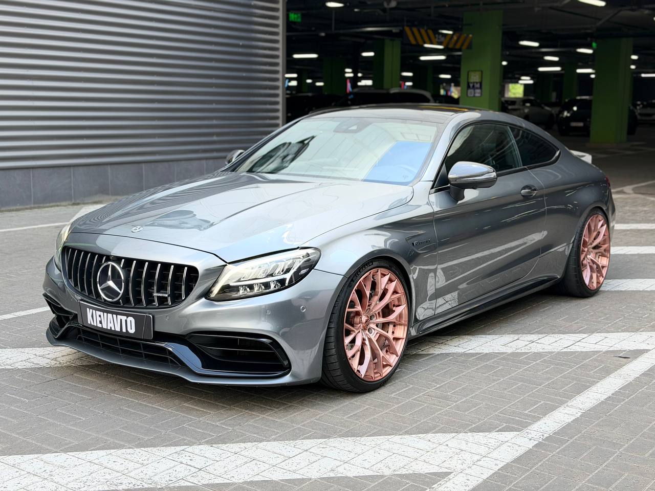 Купити Mercedes-Benz C63S Київ