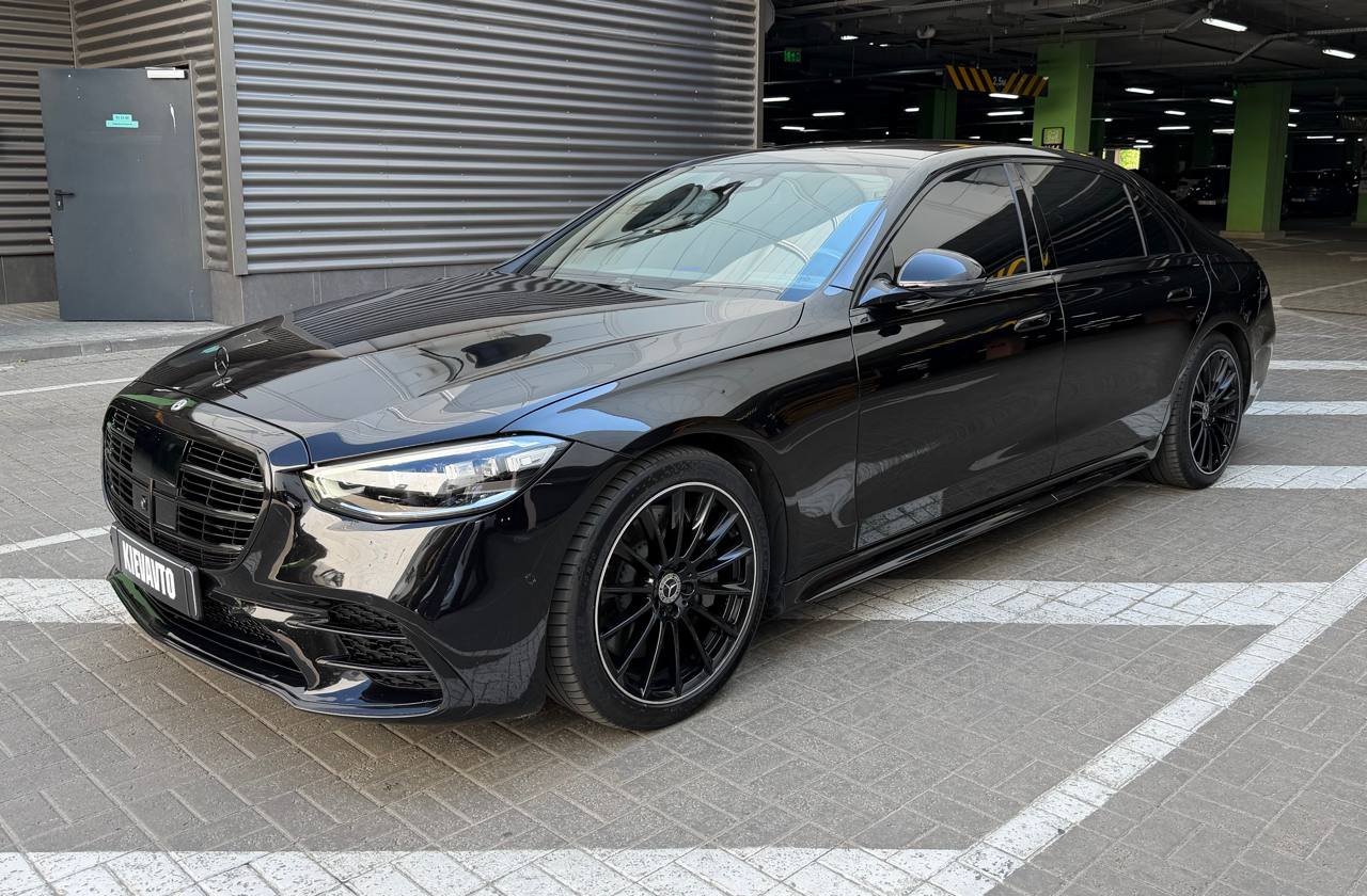 Купити Mercedes S580e Київ