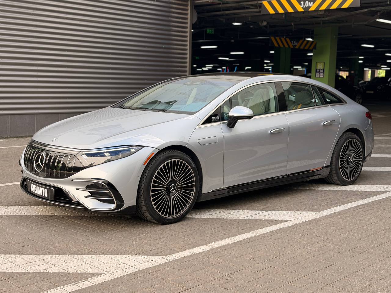 Купити Mercedes EQS 580 Київ