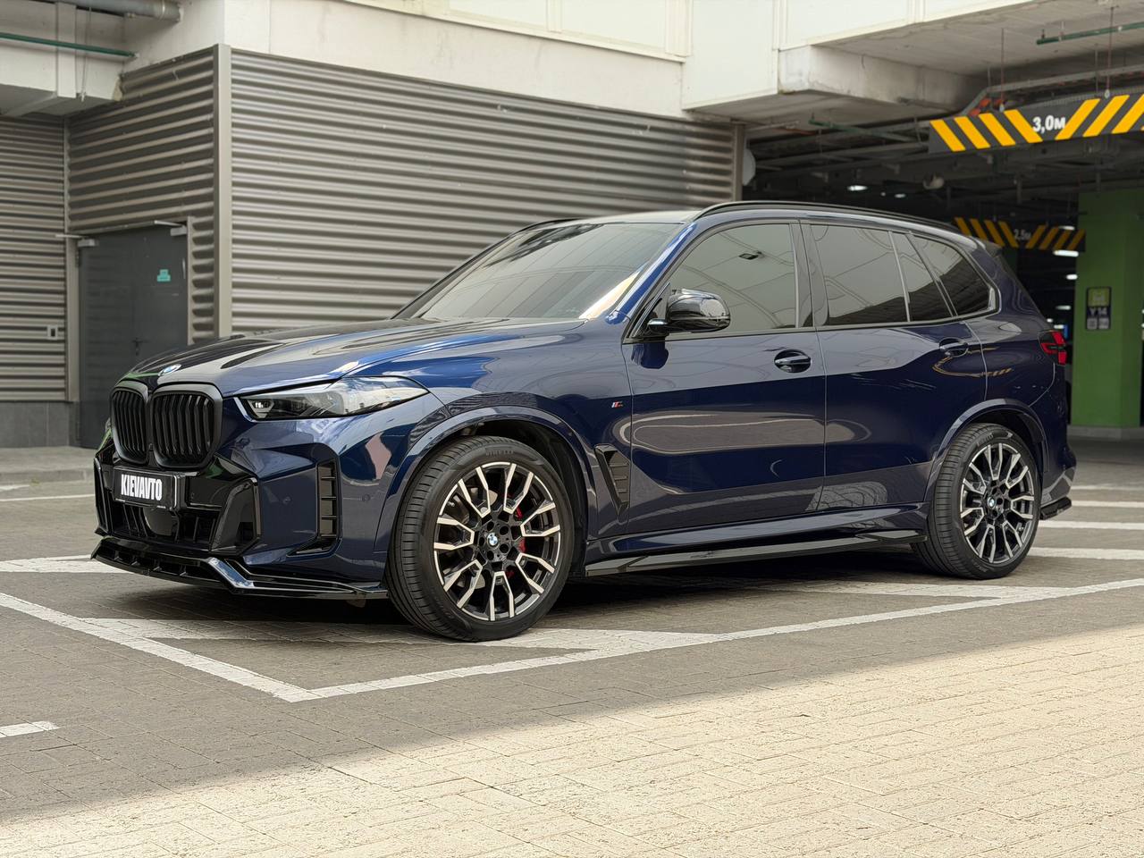 Купити BMW X5 40d Київ