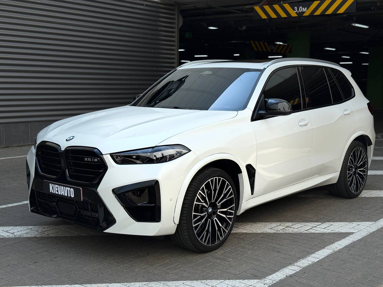 Купити BMW X5 40i Київ