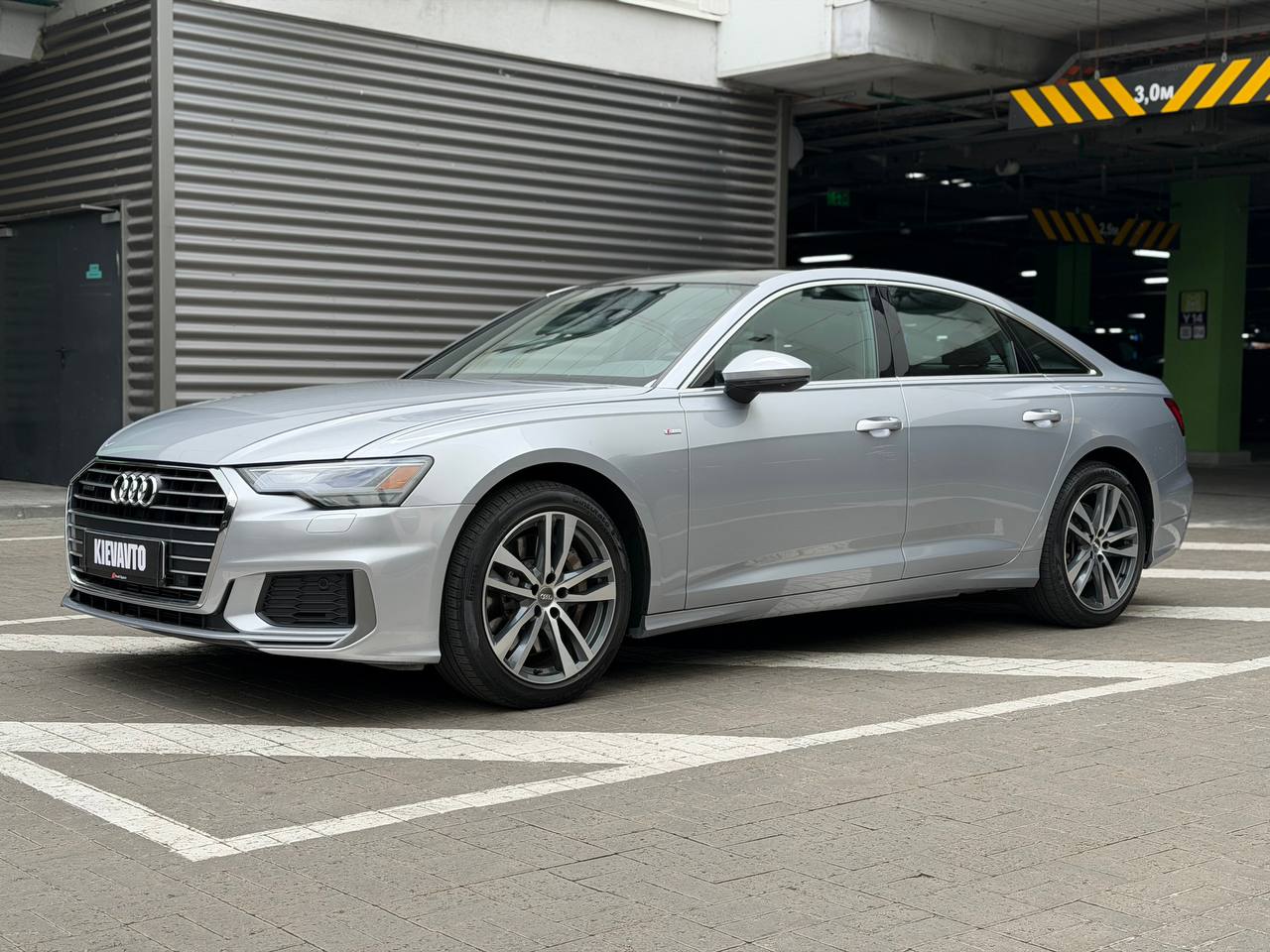 Купити Audi A6 Київ