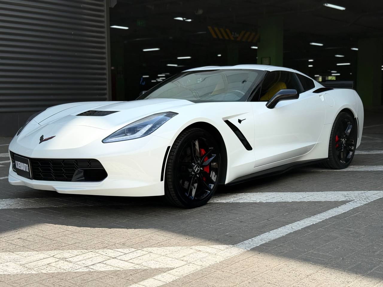 Купити Chevrolet Corvette Київ