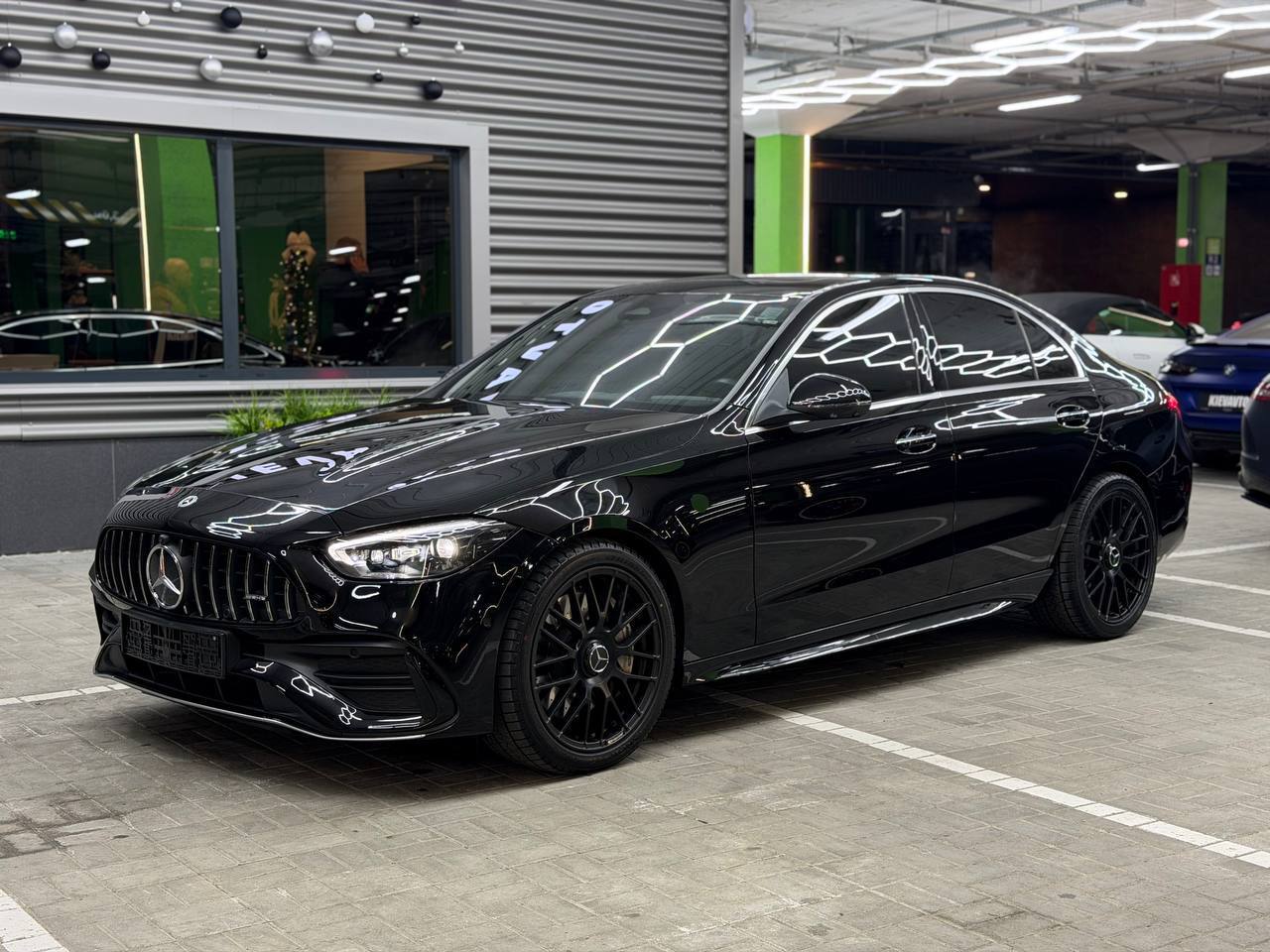Купити Mercedes-Benz C43 Київ