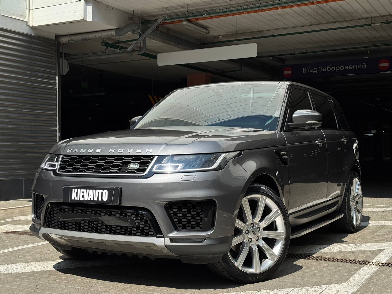 Купити Land Rover Range Rover Sport Київ