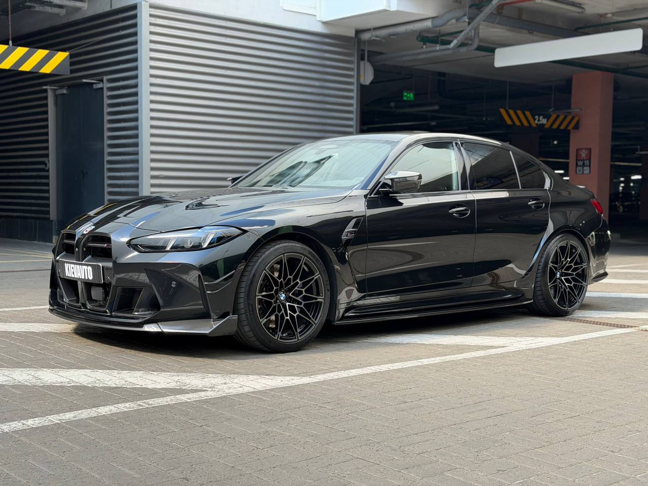 Купити BMW M3 Competition Київ