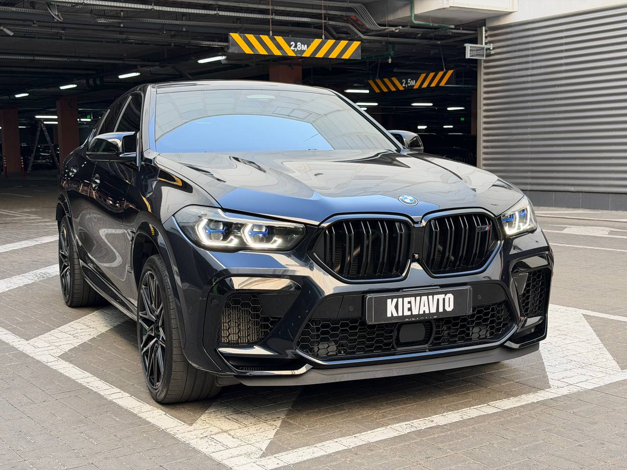 Купити BMW X6M Київ