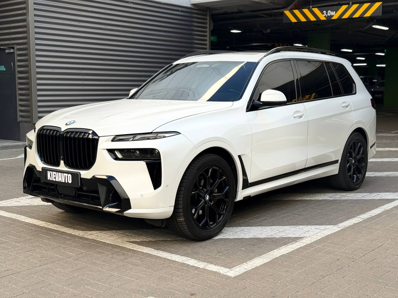 Купити BMW X7 Київ