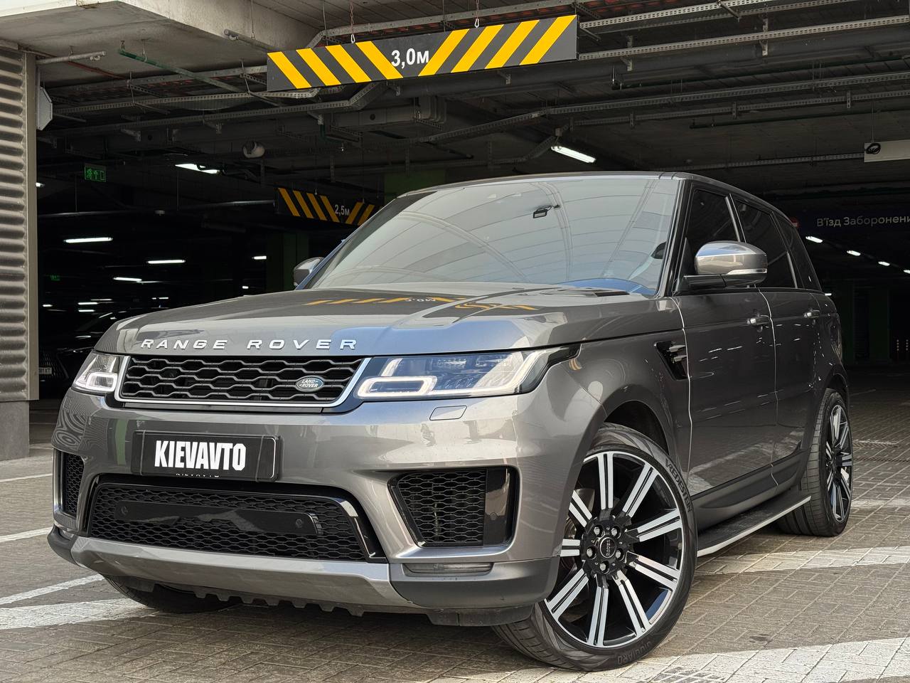 Купити Land Rover Range Rover Sport Київ