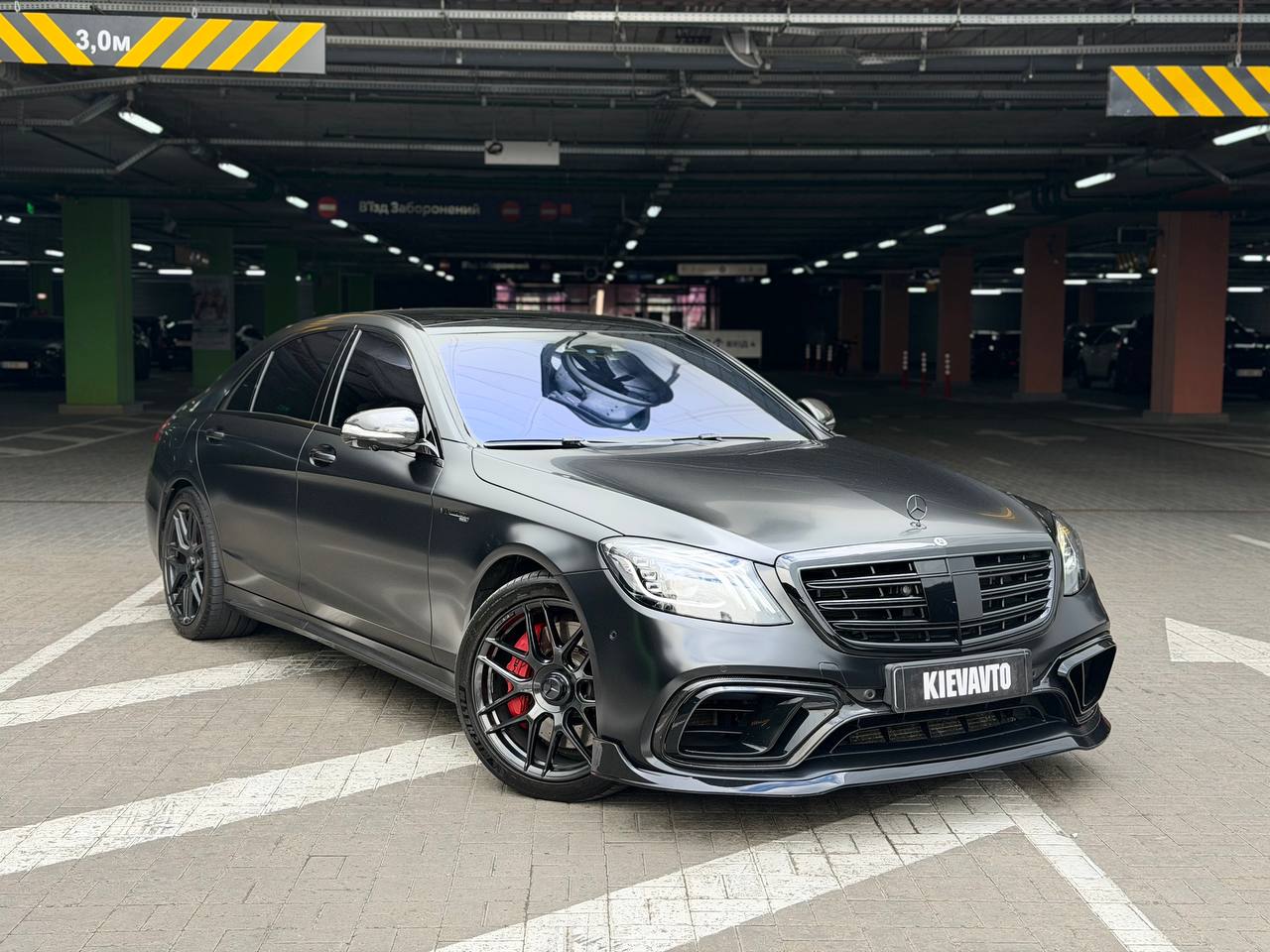 Купити Mercedes S63 Київ
