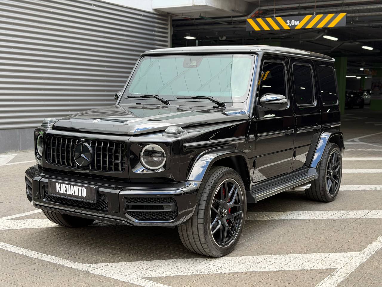 Купити Mercedes G63 Київ