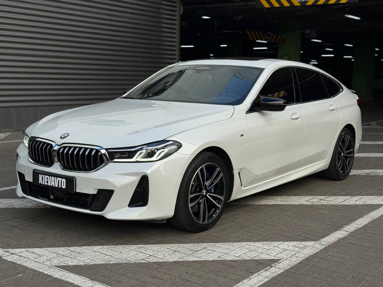 Купити BMW 6 GT Київ