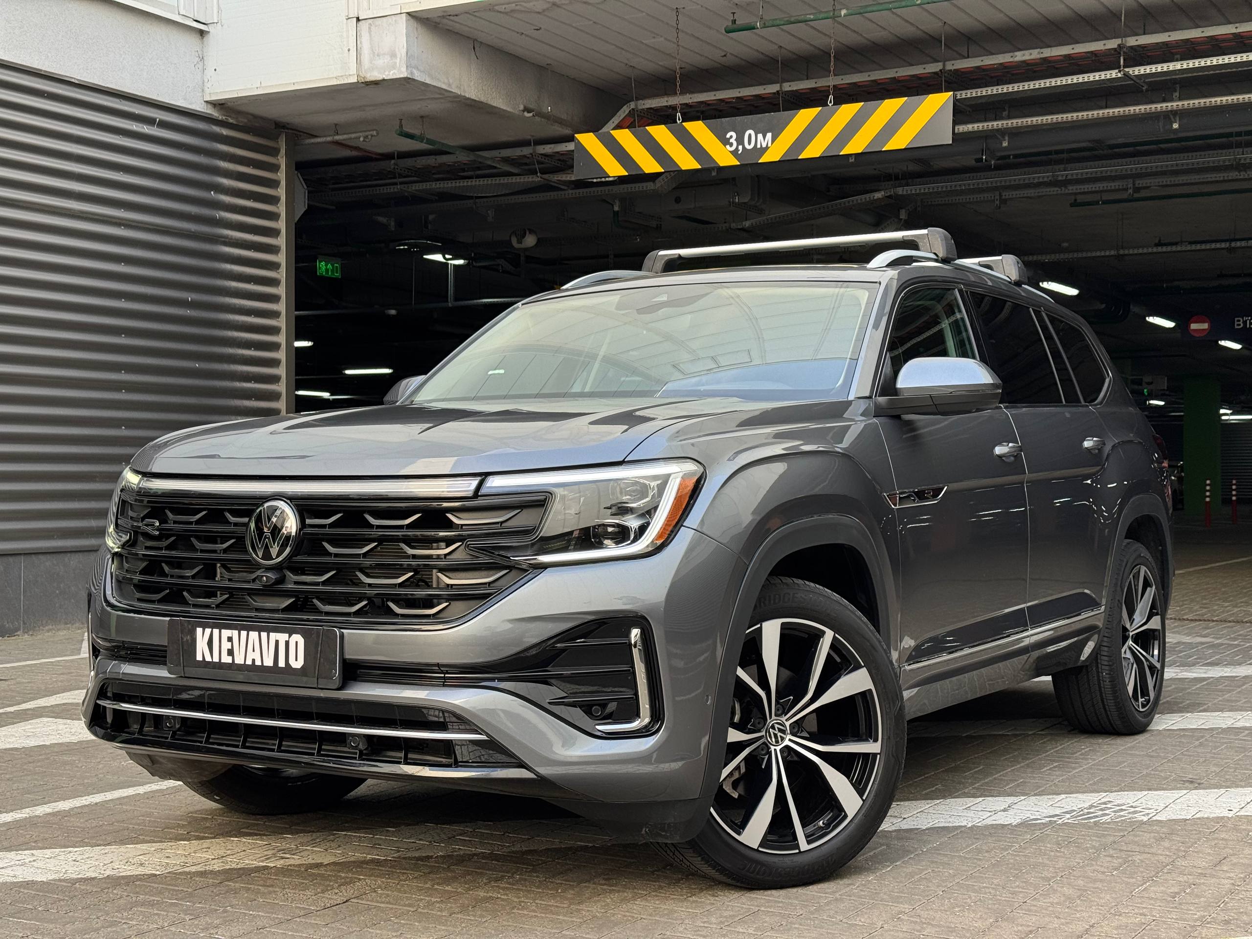 Купити Volkswagen Atlas Київ