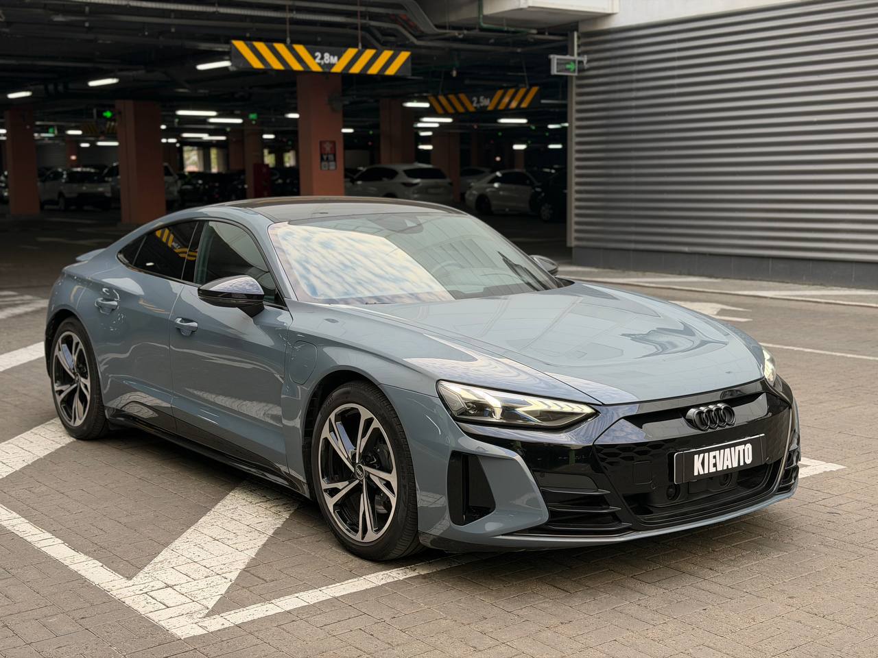 Купити Audi E-tron GT Київ